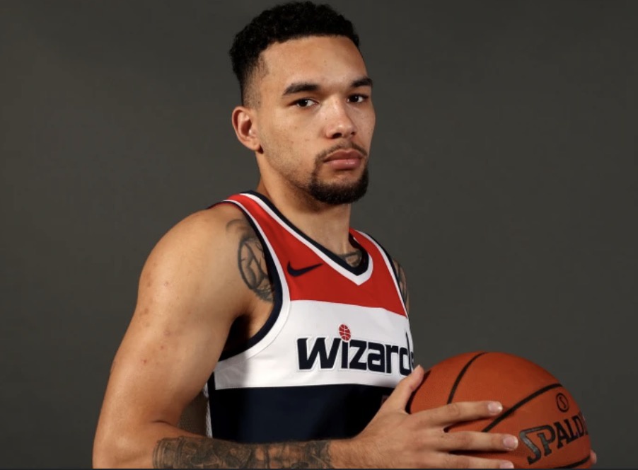 篮网将签约控卫克里斯-奇奥萨