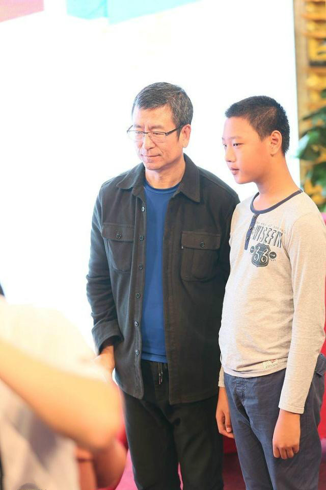 白岩松的妻子近照曝光,两人曾为同事,21岁儿子是学霸