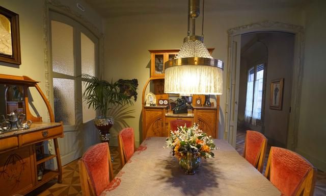 高迪最后设计的私人住宅，酷似外星人的巢穴