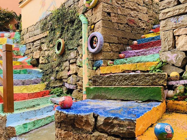 以前只是浙江普通小渔村成网红后游客争相打卡来了却令人失望