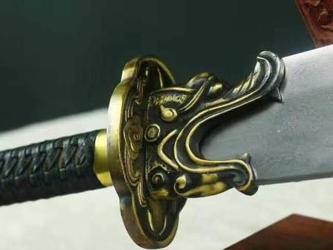 「鉴赏」鬼头刀纯铜手工雕刻龙腾云彩,恶鬼立体造型|云彩|手工|花纹钢_新浪新闻