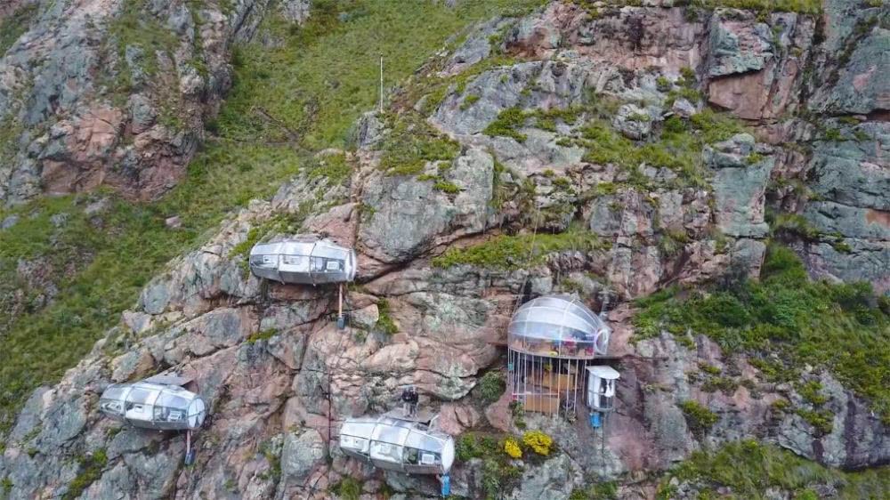 世界"最刺激"的悬崖酒店,建在悬崖峭壁上,距离地面120米