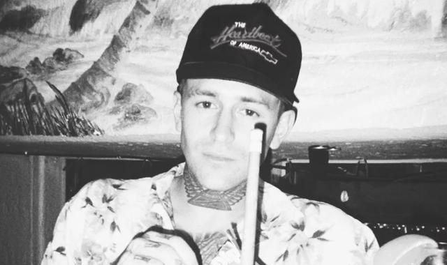 这是一个梦想成真的时代,arizona zervas获得千万美元唱片合约