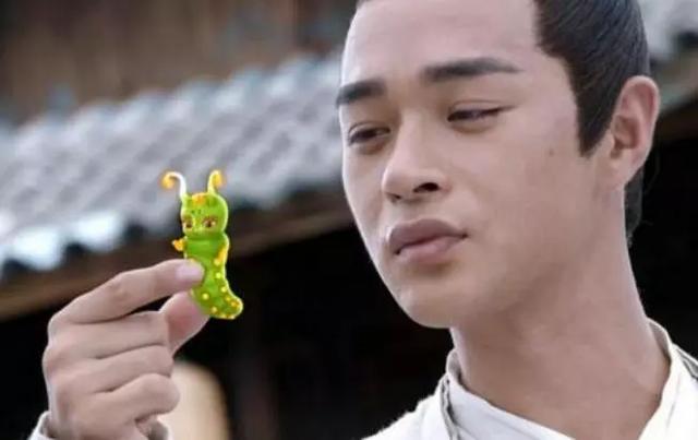 有种"整容"叫《花千骨》的落十一,如今穿上西装,帅成韩国欧巴