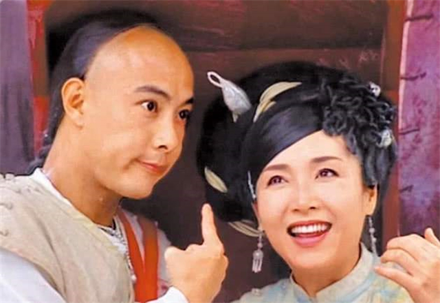 《苗翠花》:方世玉出场几秒钟,诞生了tvb第一位视后|江华|苗翠花|方德