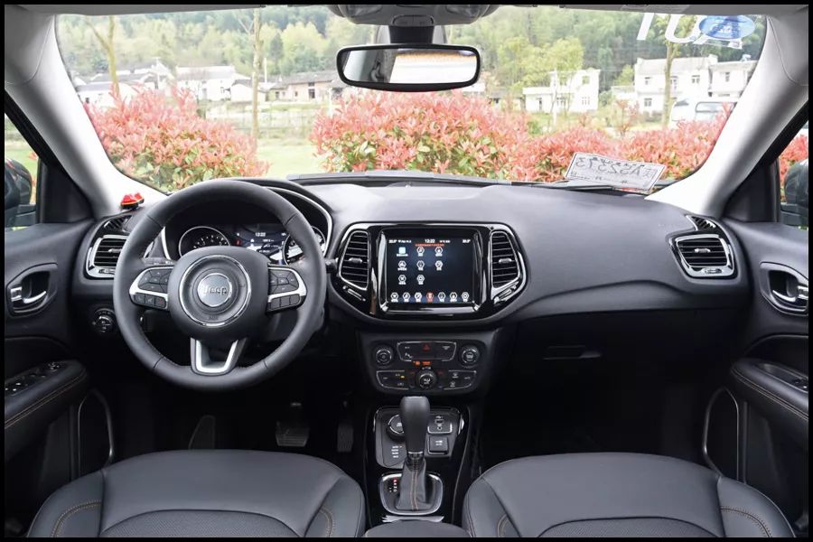 6款20万内四驱合资SUV推荐，福特锐际、三菱欧蓝德领衔！