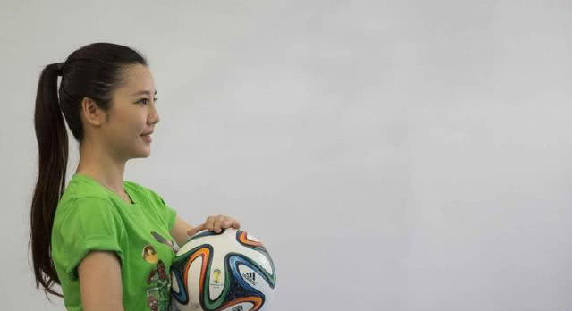 曾遭倪萍挤兑,后投身王思聪旗下,如今转行当老板|央视|倪萍|刘语熙