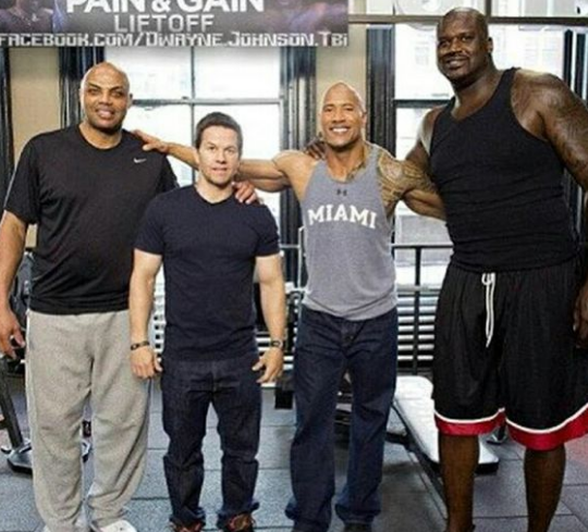 奥尼尔跟普通人身体差距有多大?c罗似小鸟依人 泰森霸气全无