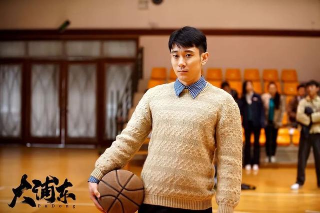 电视剧《大浦东》热播 赵冉热血演绎创业青年