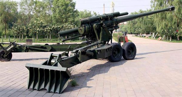 FGT-203毫米牵引火炮图片