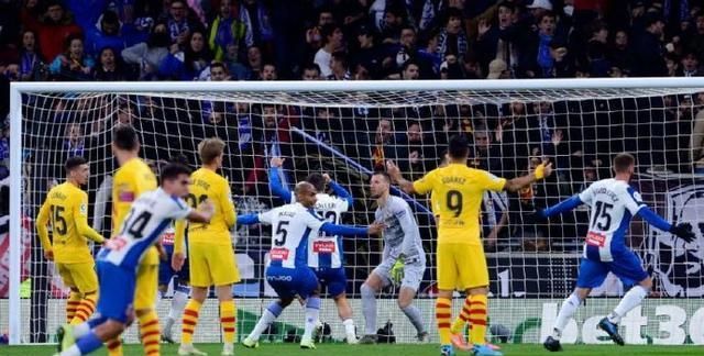 巴萨如今联赛19轮已丢23球!如此战绩,是劫富济