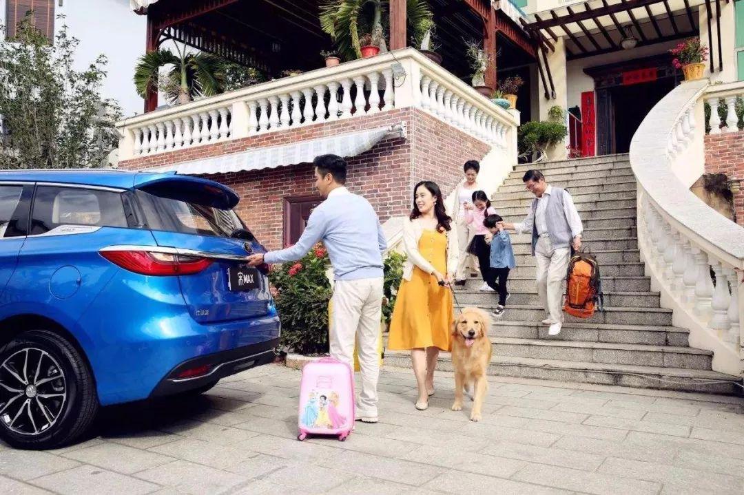 一锤定音：两亿私家车对中国车市意味着什么?