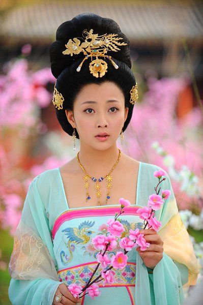 7个版本的杨贵妃,张榕容殷桃向海岚林芳兵马苏,谁最美?