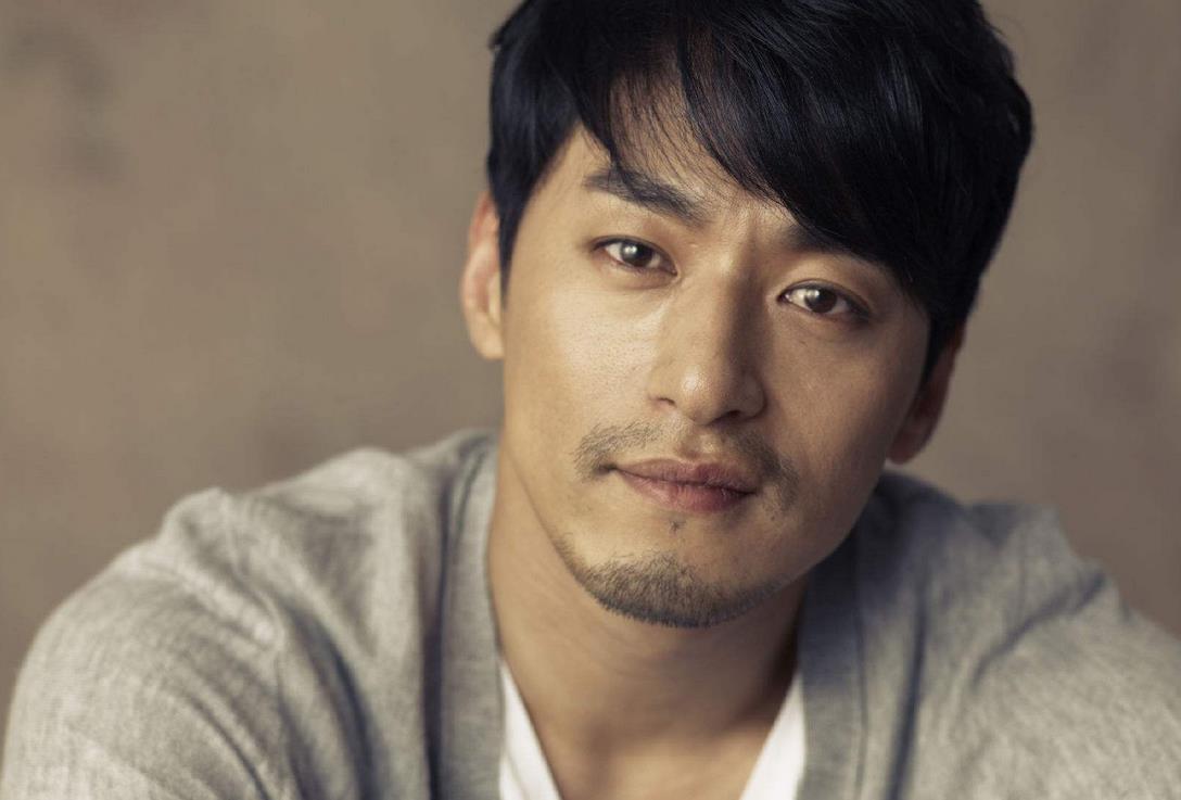 张俪前男友朱镇模被黑客报复,手机内容遭泄露,曾被勒索数十万