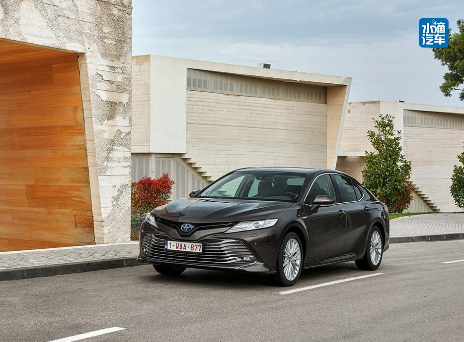 帕萨特跌下神坛后，合资B级车应该如何选？