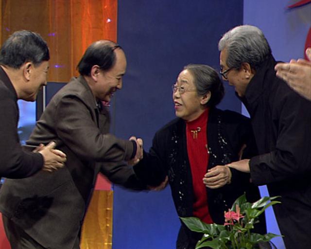 他57年前在电影雷锋中演雷锋一夜成名却为何几十年难见音讯