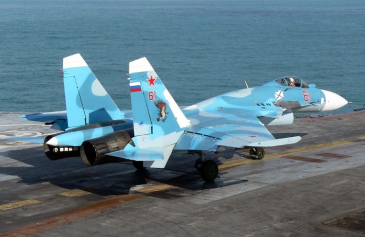 历经30多年的苏33已寿终正寝未来要看歼15大放异彩