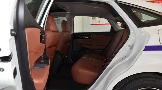 大空间是国人买车的最大诉求 15万家轿谁能满足这一点