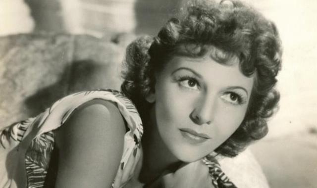 四百年才出一个幸运儿,劳教青年被好莱坞女星相中,成亿万富豪