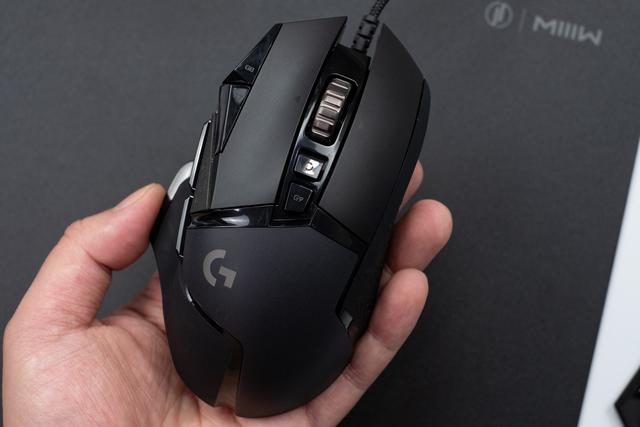 罗技g502鼠标再度遭遇双击门后 售后换新换成了罗技g502 Hero 财经头条