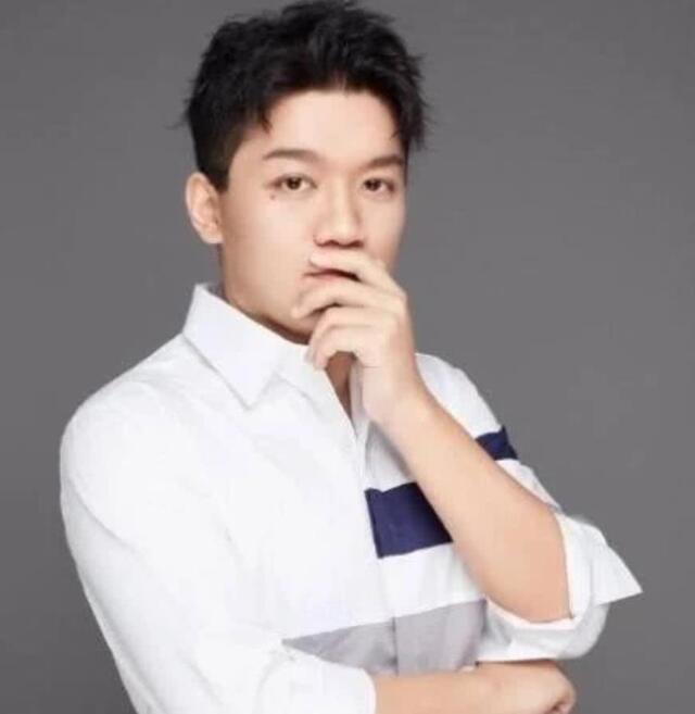 23岁尤浩然终于瘦下来了当他坦露减肥秘诀后却让众人绝望了