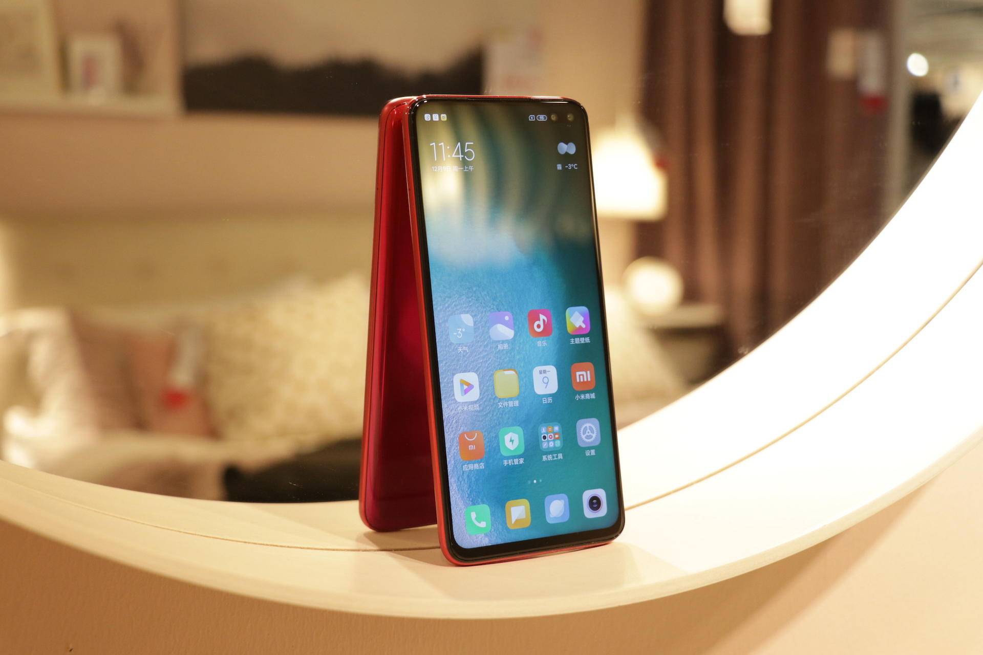 经过了30天的等待redmik305g最特色的版本今首发