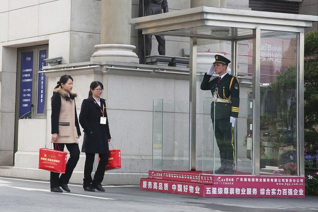 神秘的军区大院:住军区大院是什么感觉?什么级别的军人才可以住