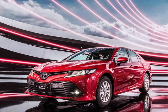 2019年轿车销量排行榜：朗逸第一，这款自主轿车“闪”了我的眼