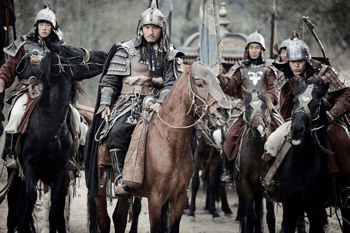 敌军杀气腾腾地追来,此人却下达一个奇怪的命令,吓退了追兵|杨忠|达奚