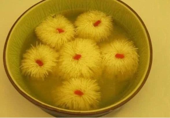 日本一级厨师将豆腐切成"菊花",中国厨师:来看看"蒲公英"