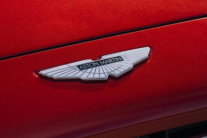 让土豪有钱也未必能买到的超跑，如今又多了一辆