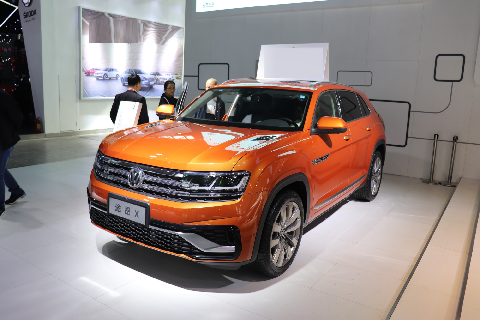 从十几万到近百万,这3款轿跑suv空间不小,开出去更有面子