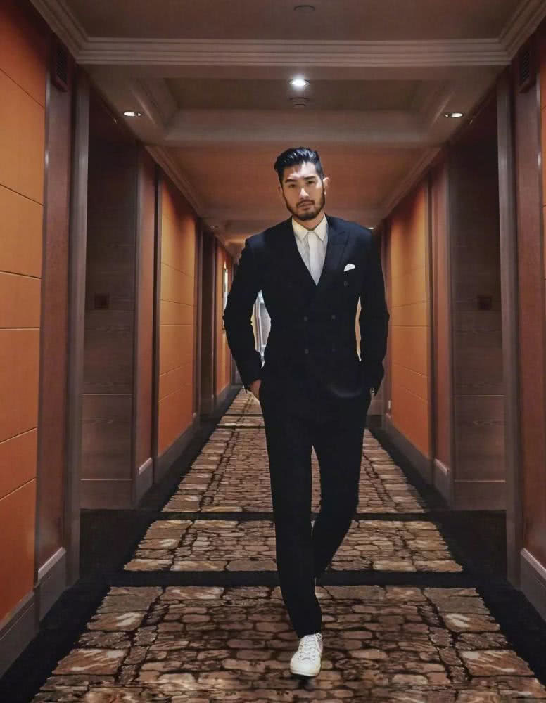 高以翔骨灰安放地佛光普照,墓园选址闹中取静