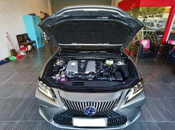 雷克萨斯es300h行政版为何那么受欢迎?57万落地,对标同级bba