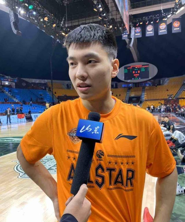 山东男篮小将陈培东cba全明星初体验就是享受篮球