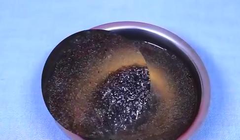 钢丝球放火上烤一烤真厉害搞定家庭常困扰的难题早明白就好了