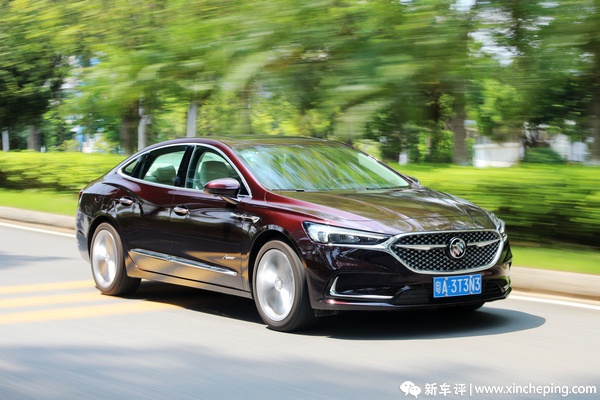 问题四则：汽车中控到底需不需要防晒垫？