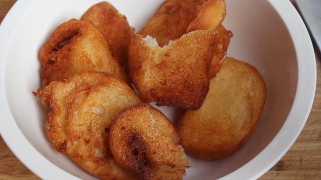 炸馒头牢记这一点,炸出的馒头金黄酥脆不吸油,学会受益一生