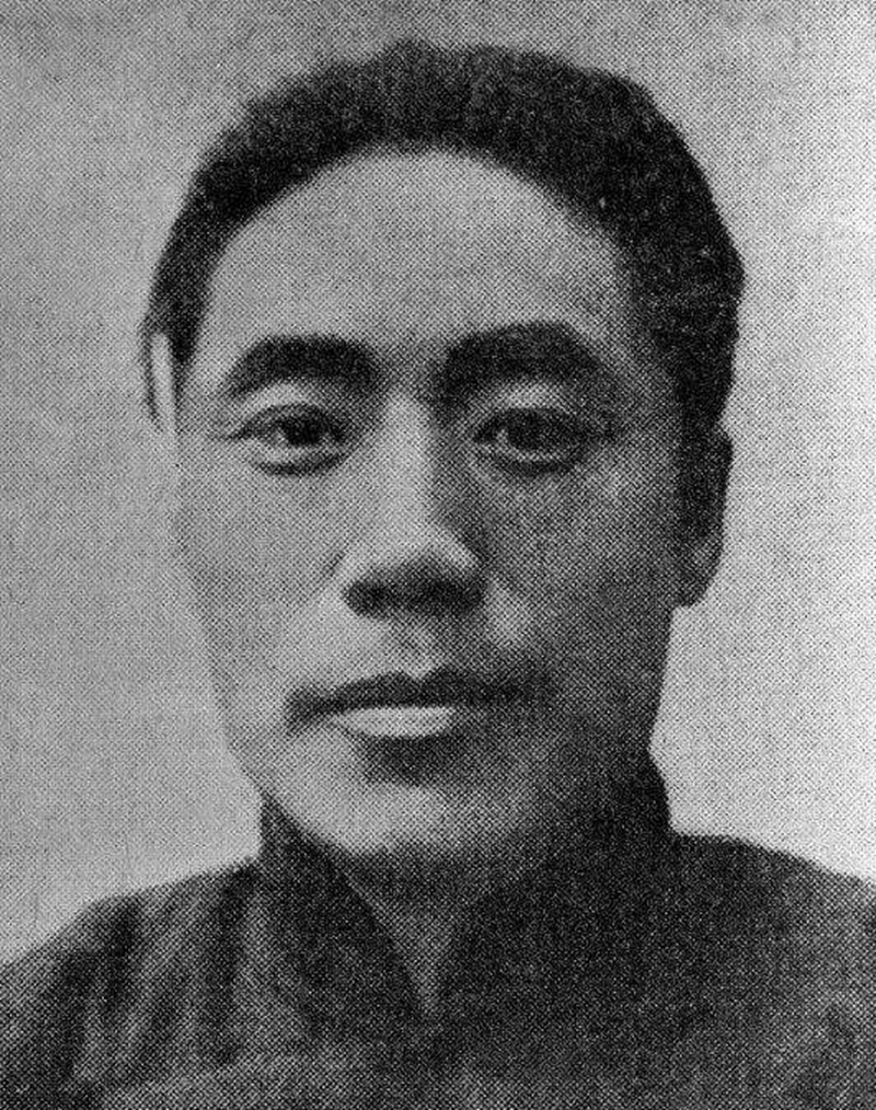 抗日名将为国捐躯,亲生父母却被蒙在鼓里,妻子偷写家书安慰父母