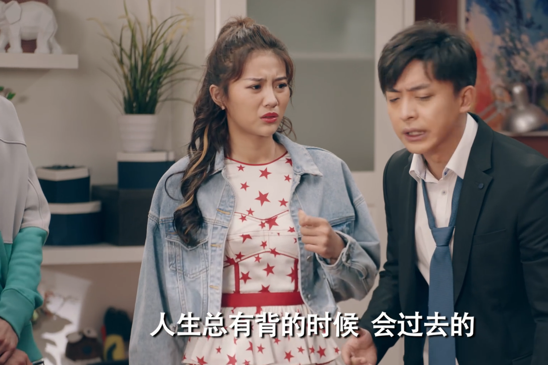 在许多观众的心情,《爱情公寓》主创演员应该有娄艺潇,王传君,赵文琪