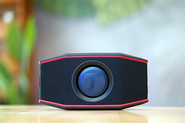 德斐尔小魔盒rockstergo蓝牙音箱,音质千元之内罕有敌手!