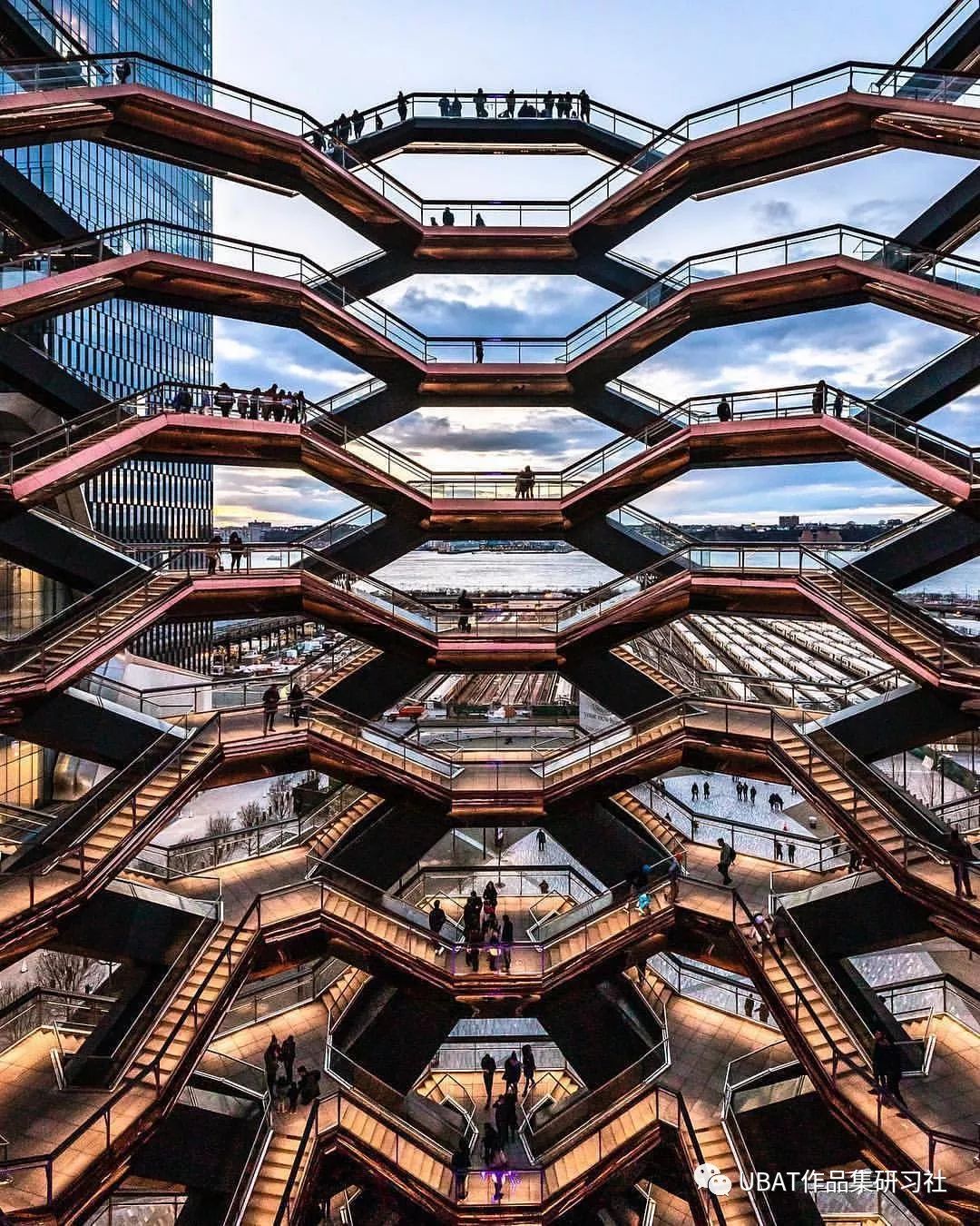 非建筑专业的建筑奇才托马斯·赫斯维克thomas heatherwick