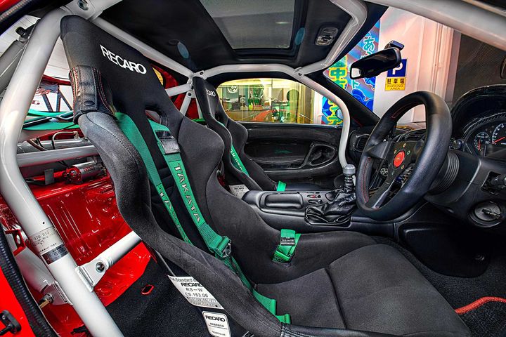 改装版1993红色马自达rx7完美的无懈可击