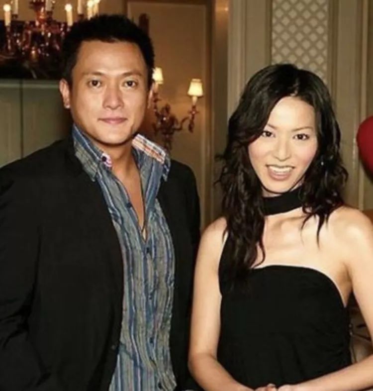 魏骏杰老婆频频偷食12年婚姻走到尽头网友天道好轮回