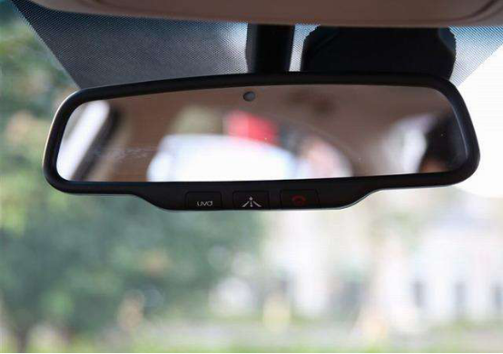 买车时配置该如何选，老司机给你答案