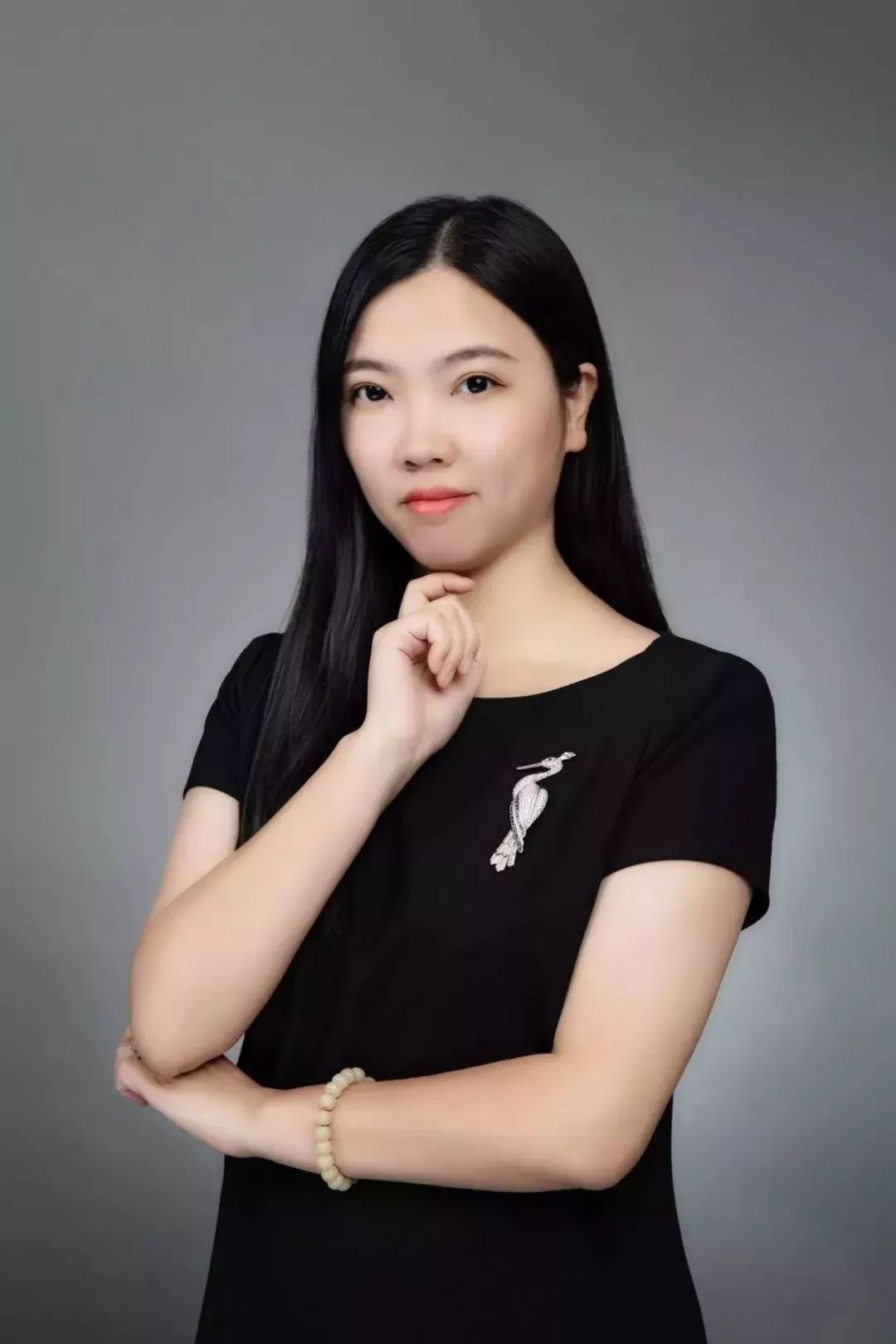 颜值爆表业绩逆天2019年基金女神擒牛榜最高赚8147