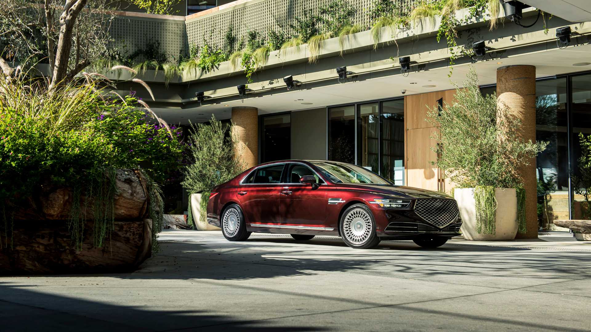 Genesis G90价格公布，四驱版接近8万美元