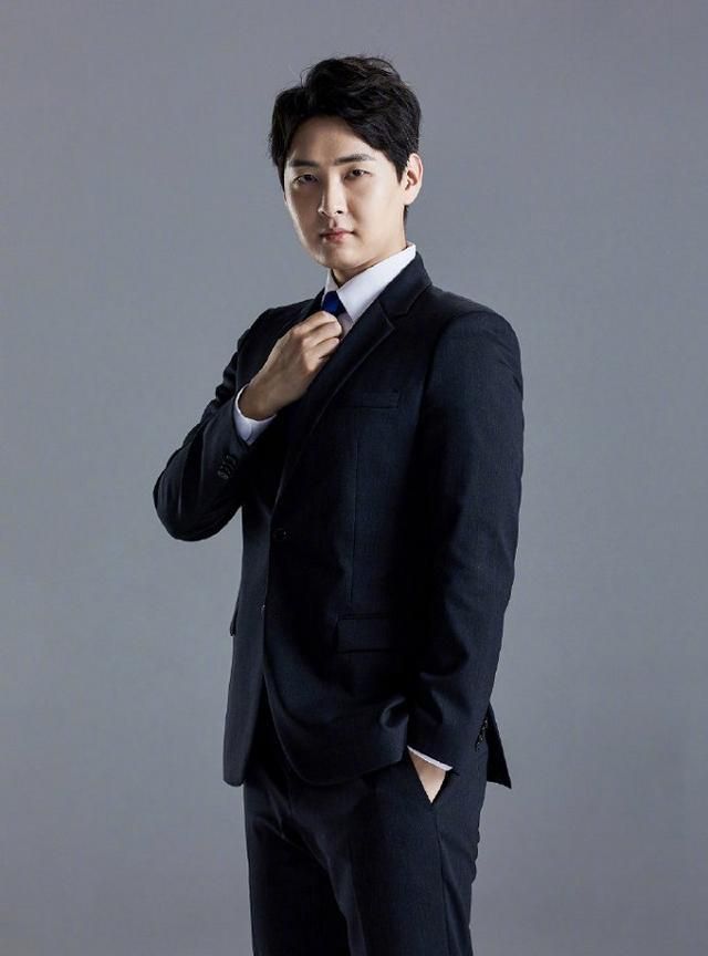 ig第六次拿到开门红新教练发言卑微又谦虚