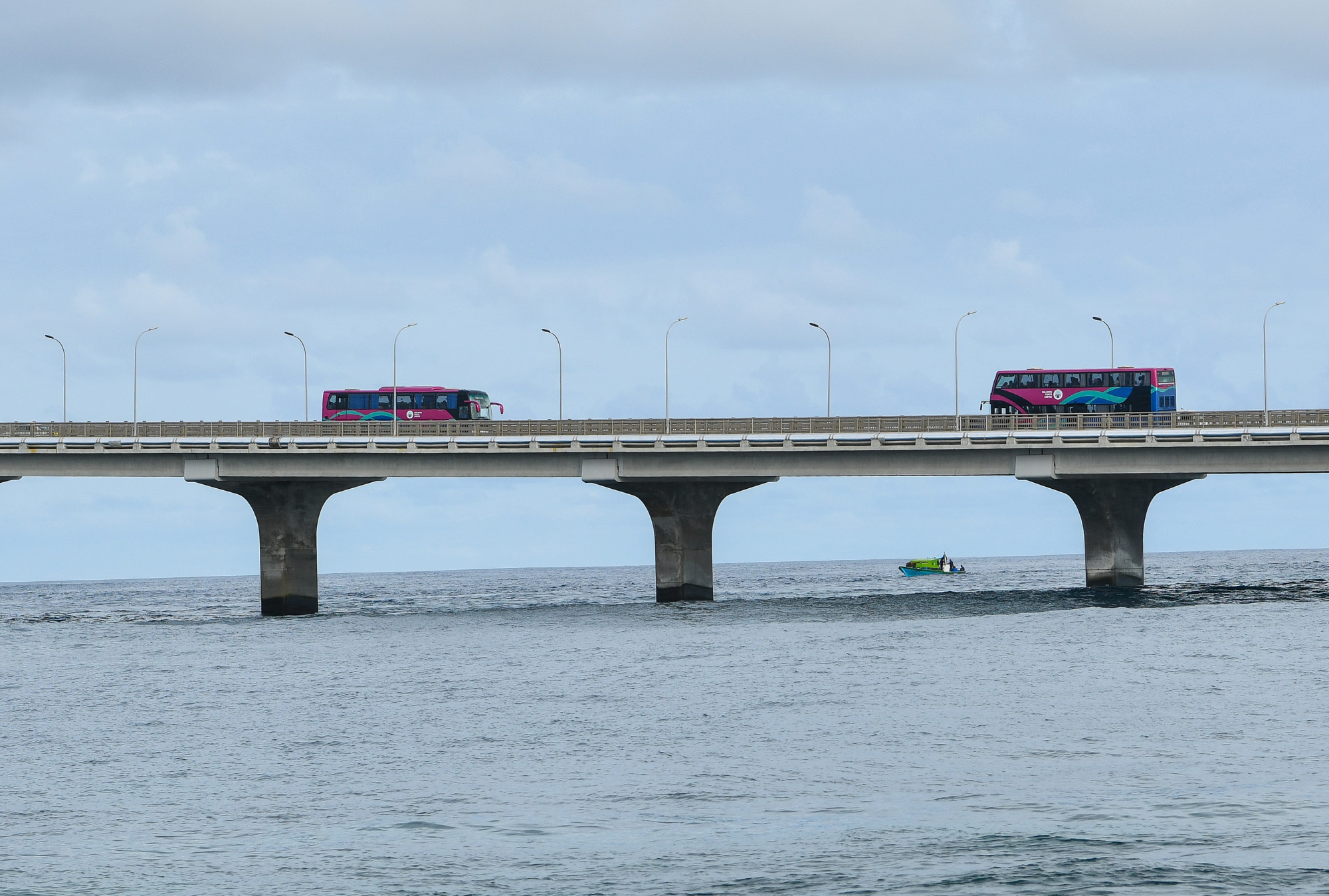 此国唯一的跨海大桥:可影响全国经济,却由中国建设还出资60%