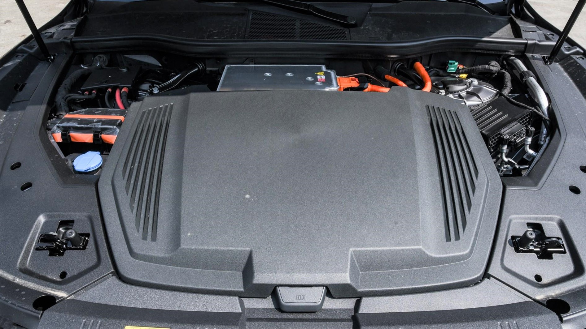 疯了？我居然在东北开电动车越野！